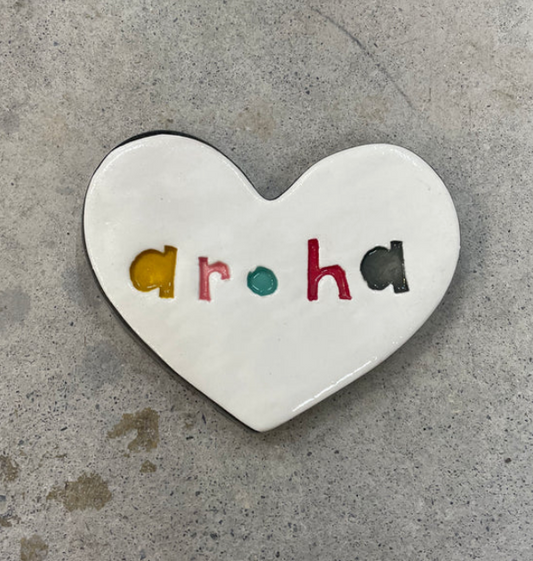 Aroha ceramic heart - gonepottynz